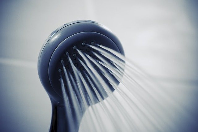 Best Way to Clean a Shower Head