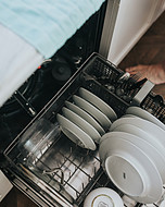 The Best Way to Clean a Dishwasher