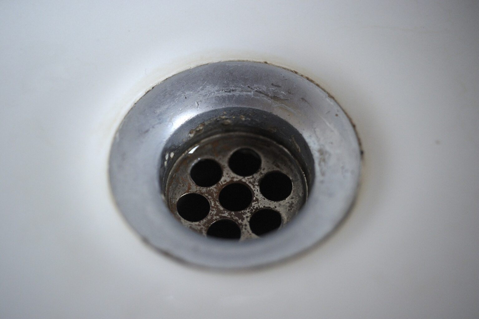 How to Clean Smelly Sink Drains The House Advisor