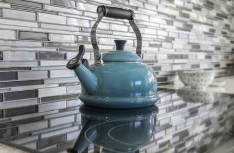 How to Clean Glass Stove Tops