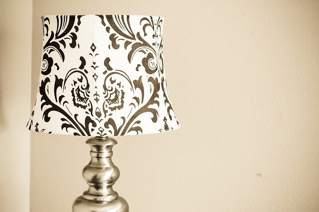 How to Clean Lamp Shades